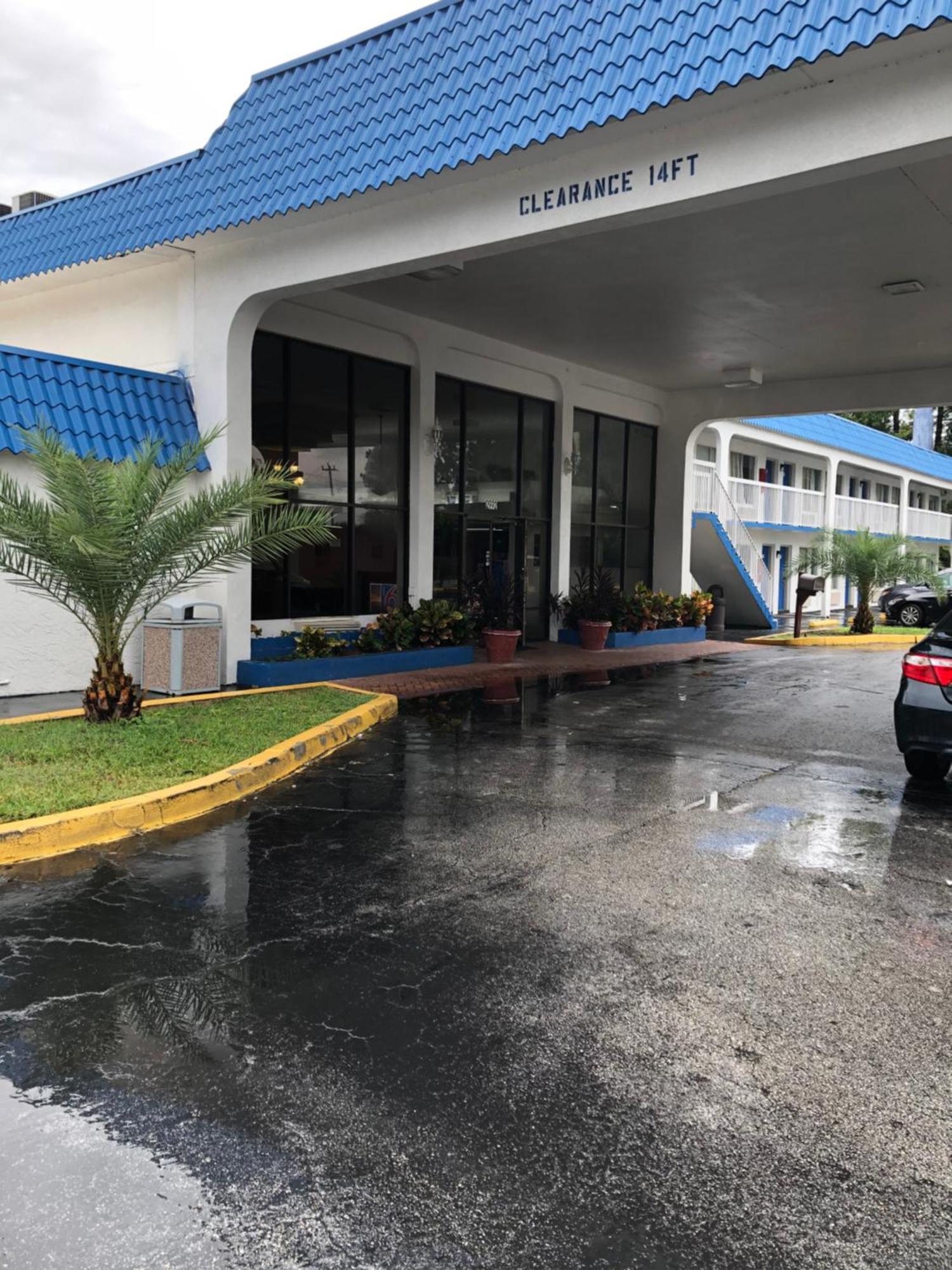 Motel 6-Daytona Beach, Fl - Speedway Exterior photo